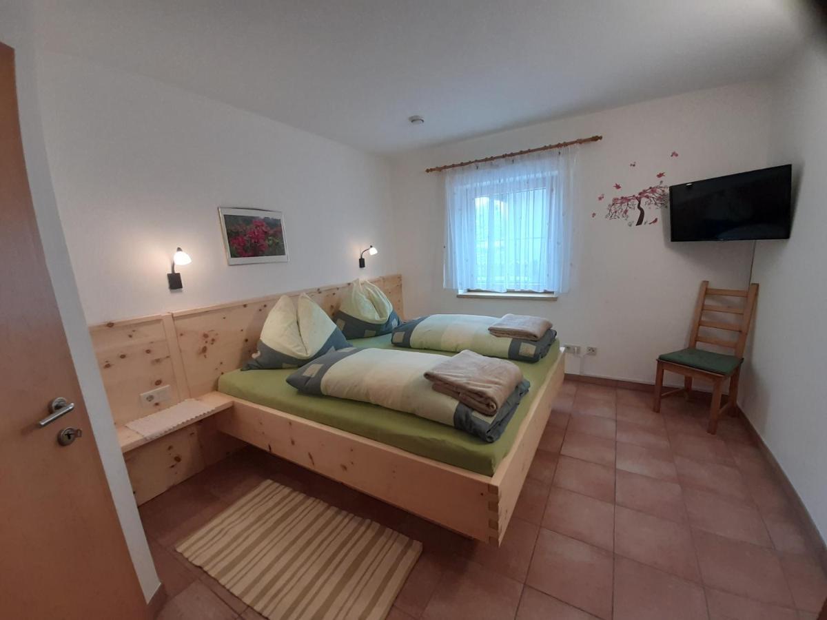 Zitas Ferienwohnung Reisach Exterior photo
